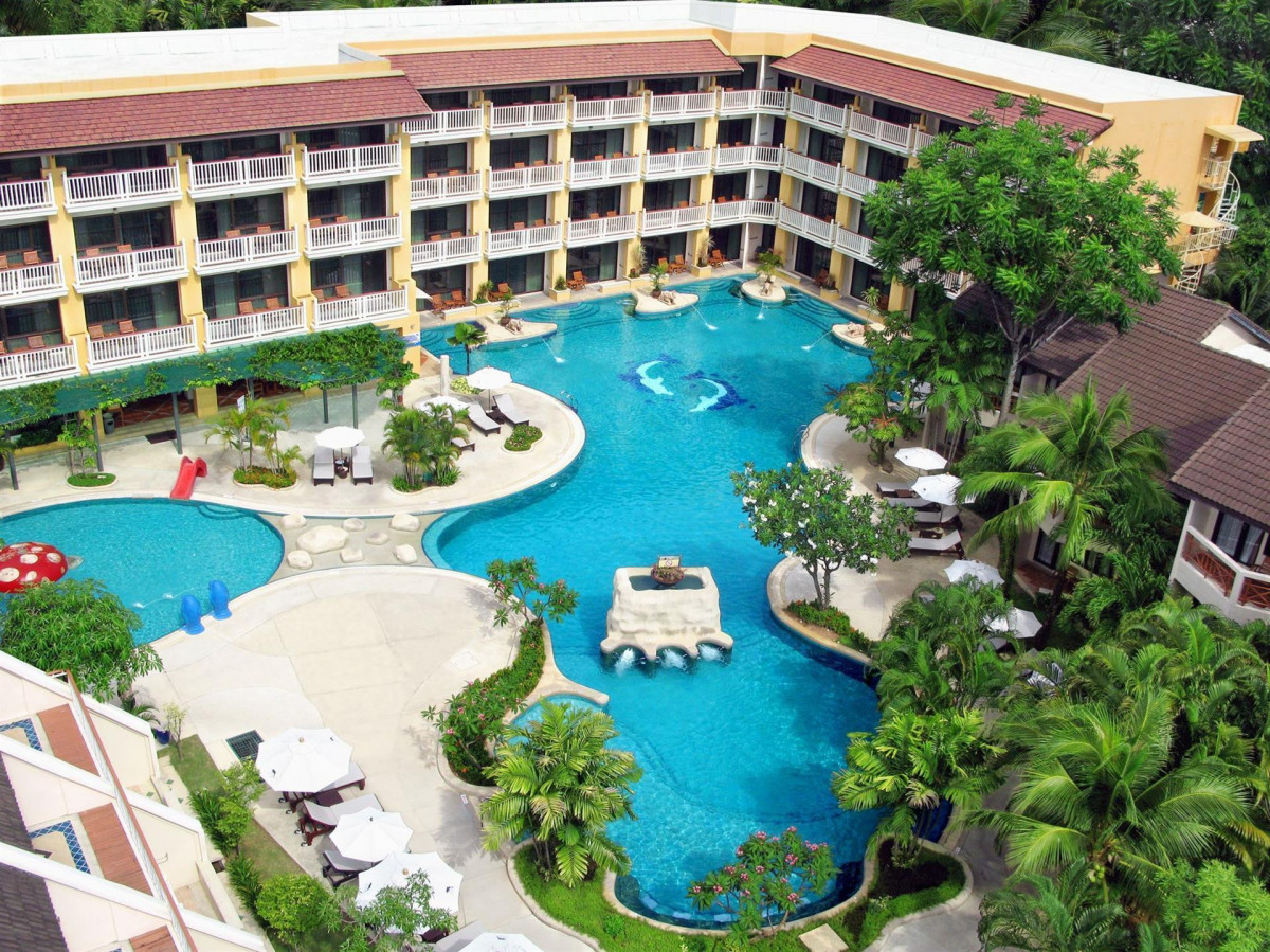 THARA PATONG BEACH RESORT фото 2