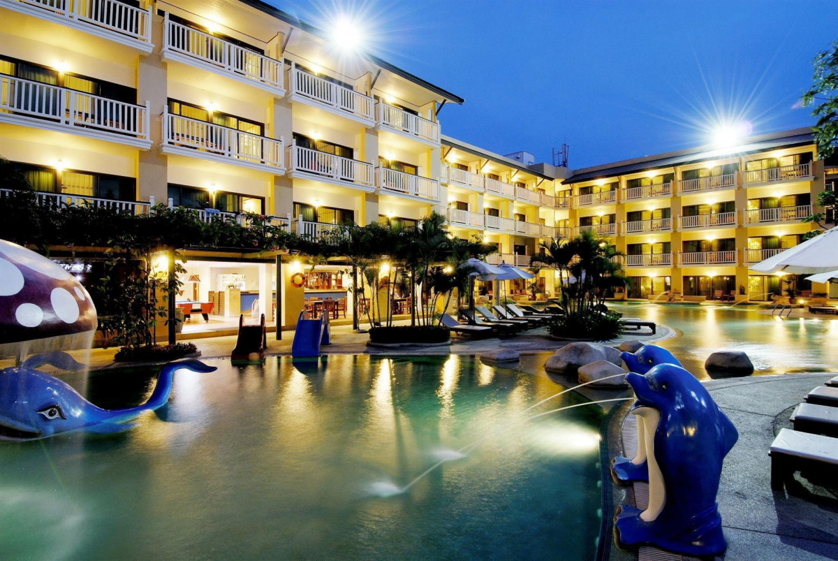 THARA PATONG BEACH RESORT фото 3