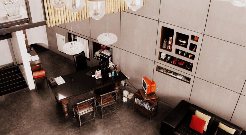 THE ALBUM LOFT HOTEL AT NANAI ROAD фото 8