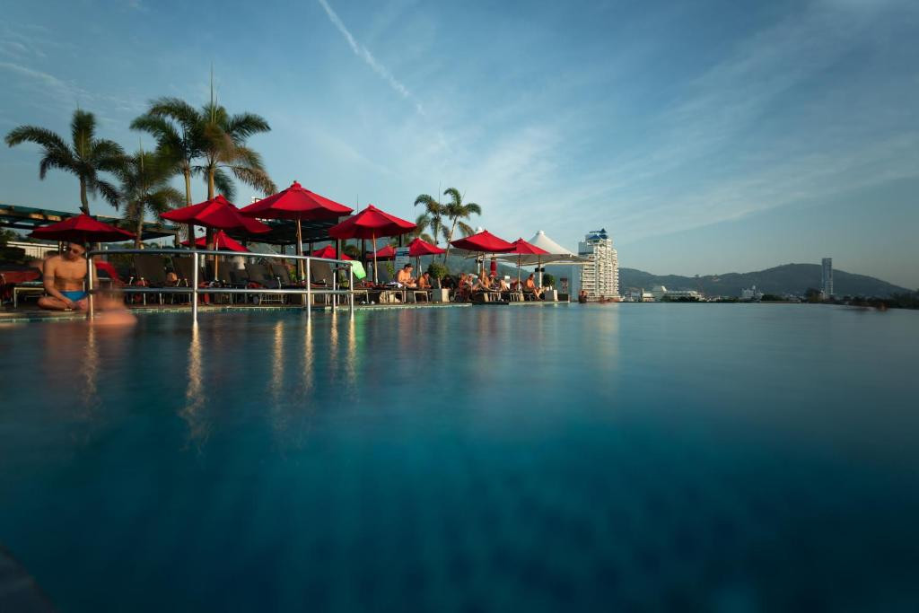 THE CHARM RESORT PHUKET фото 2
