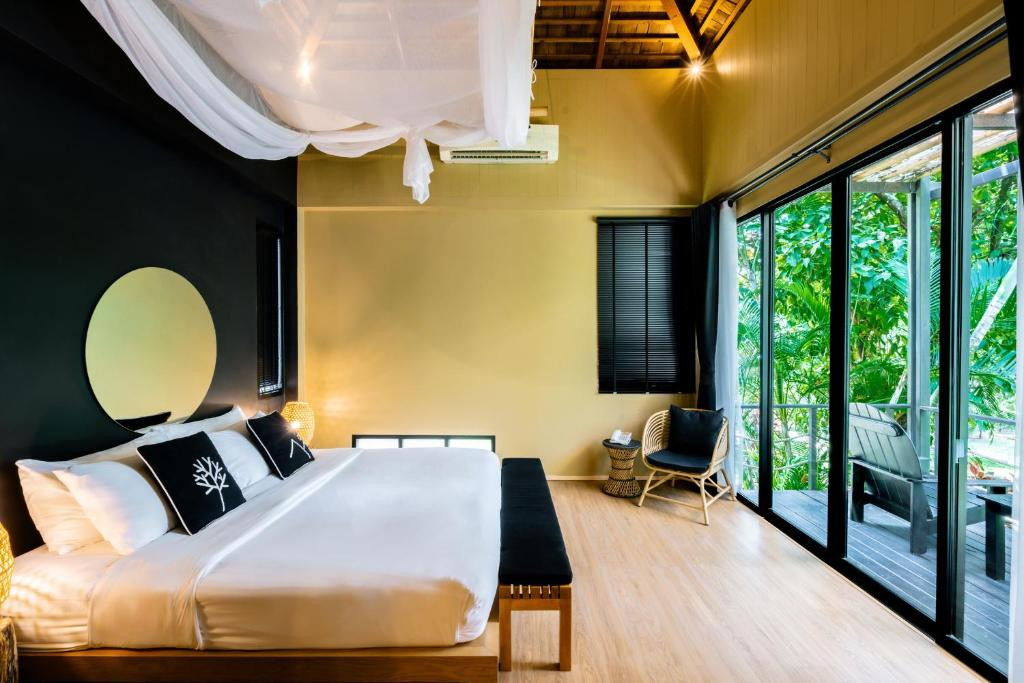 THE MANGROVE BY BLU MONKEY (EX. THE MANGROVE PANWA PHUKET RESORT) фото 8