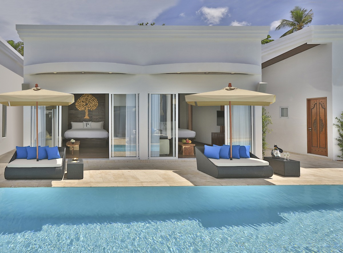 THE PRIVILEGE HOTEL EZRA BEACH CLUB фото 3