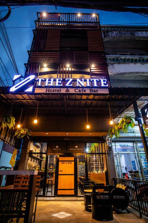 THE Z NITE HOSTEL