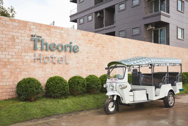THEORIE HOTEL SUKHUMVIT 107 фото 2