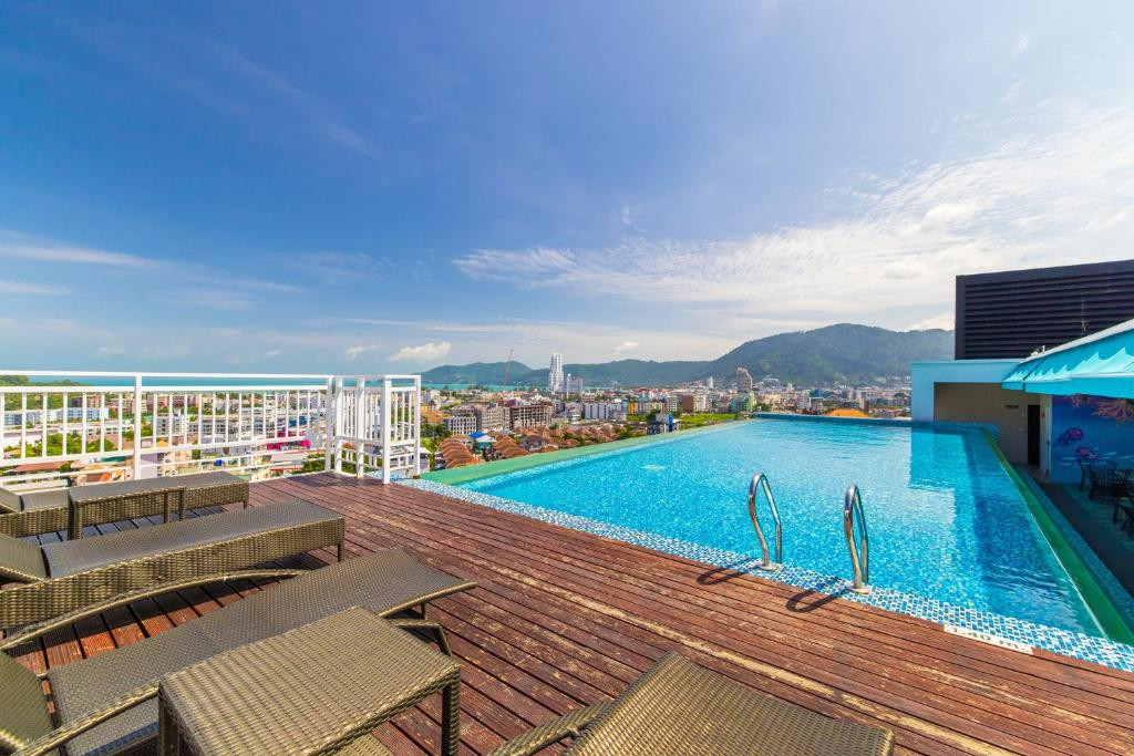 TRIPLE L HOTEL PATONG BEACH фото 5