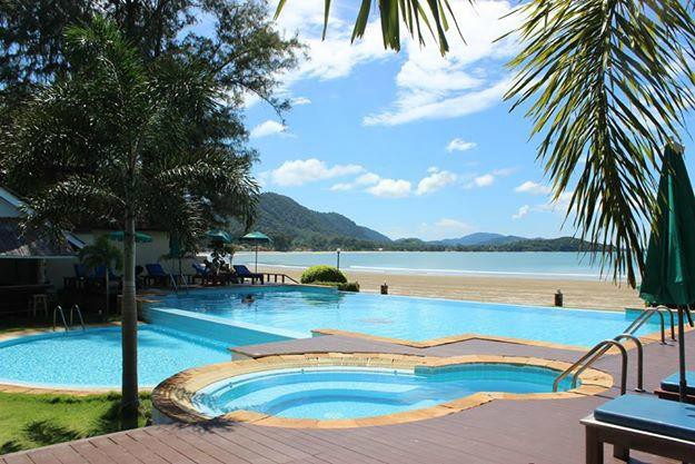 TWINBAY RESORT & SPA