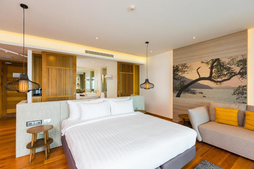 WYNDHAM GRAND PHUKET KALIM BAY фото 2