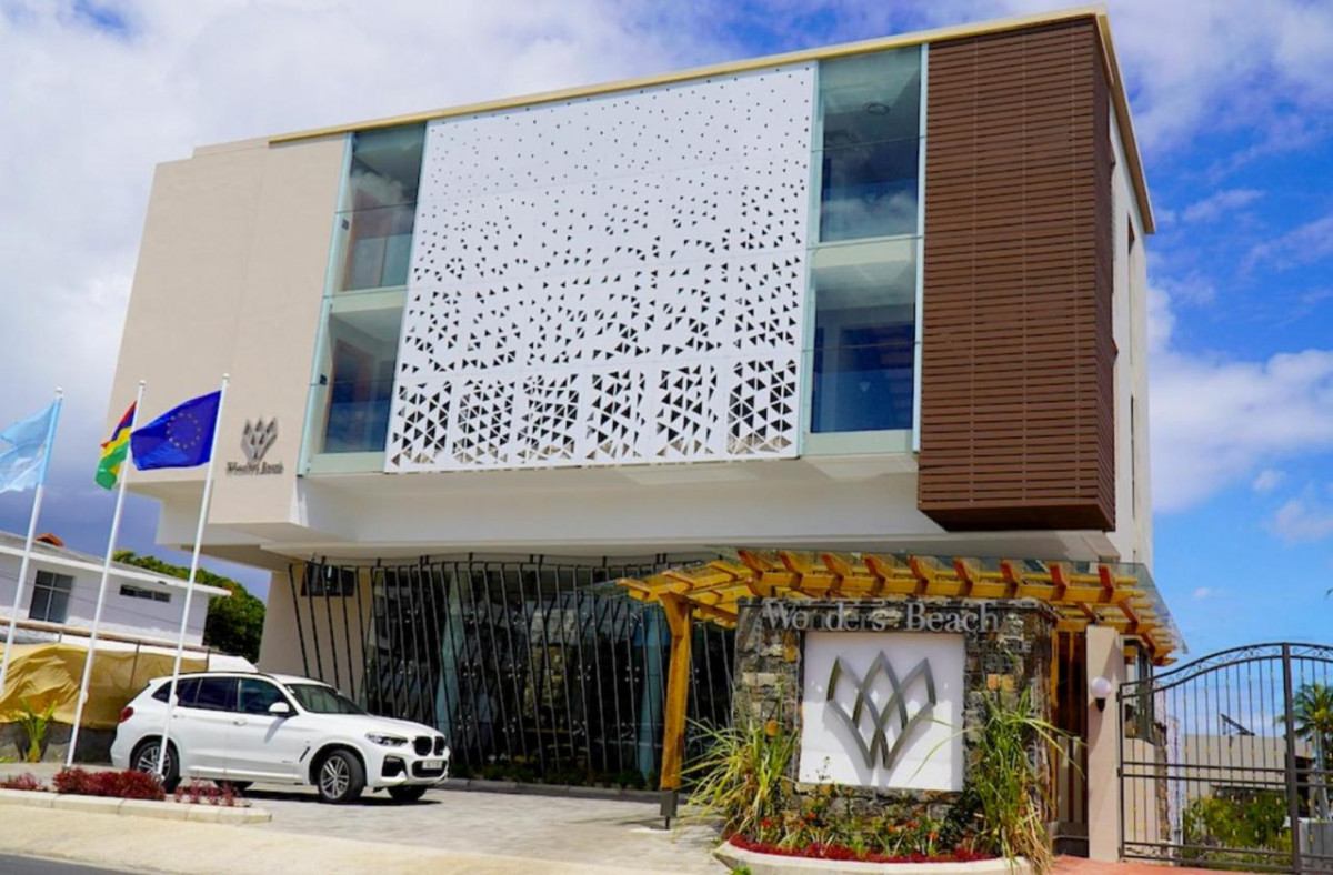 WONDERS BEACH BOUTIQUE HOTEL фото 2
