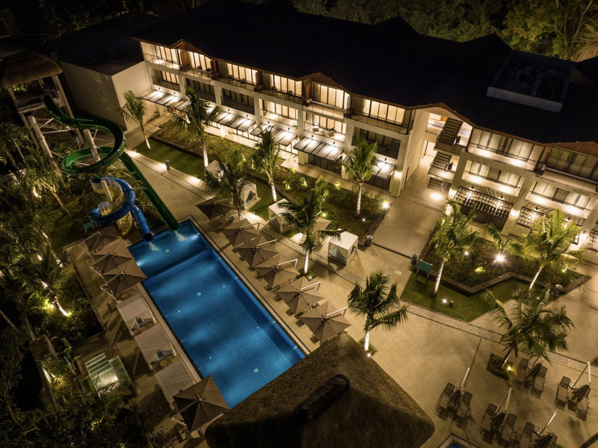 OCEANS CREEK BEACH HOTEL