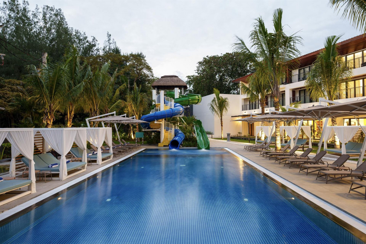 OCEANS CREEK BEACH HOTEL фото 2