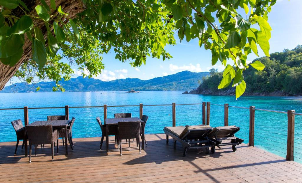 ANSE SOLEIL BEACHCOMBER фото 2