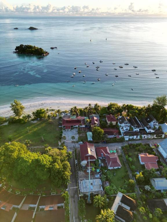 BERJAYA PRASLIN BEACH фото 2