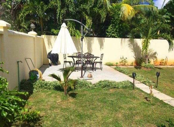 CREOLE BREEZE SELF CATERING фото 2