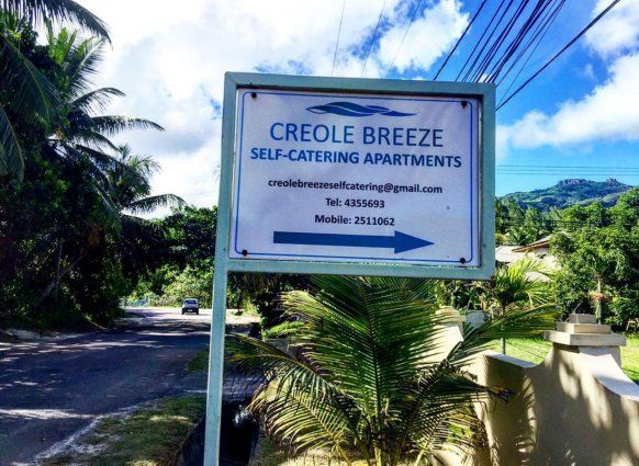 CREOLE BREEZE SELF CATERING фото 4