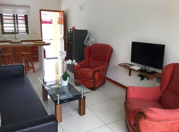 CREOLE BREEZE SELF CATERING фото 6