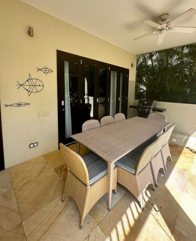 EDEN ISLAND LUXURY ACCOMMODATION фото 5