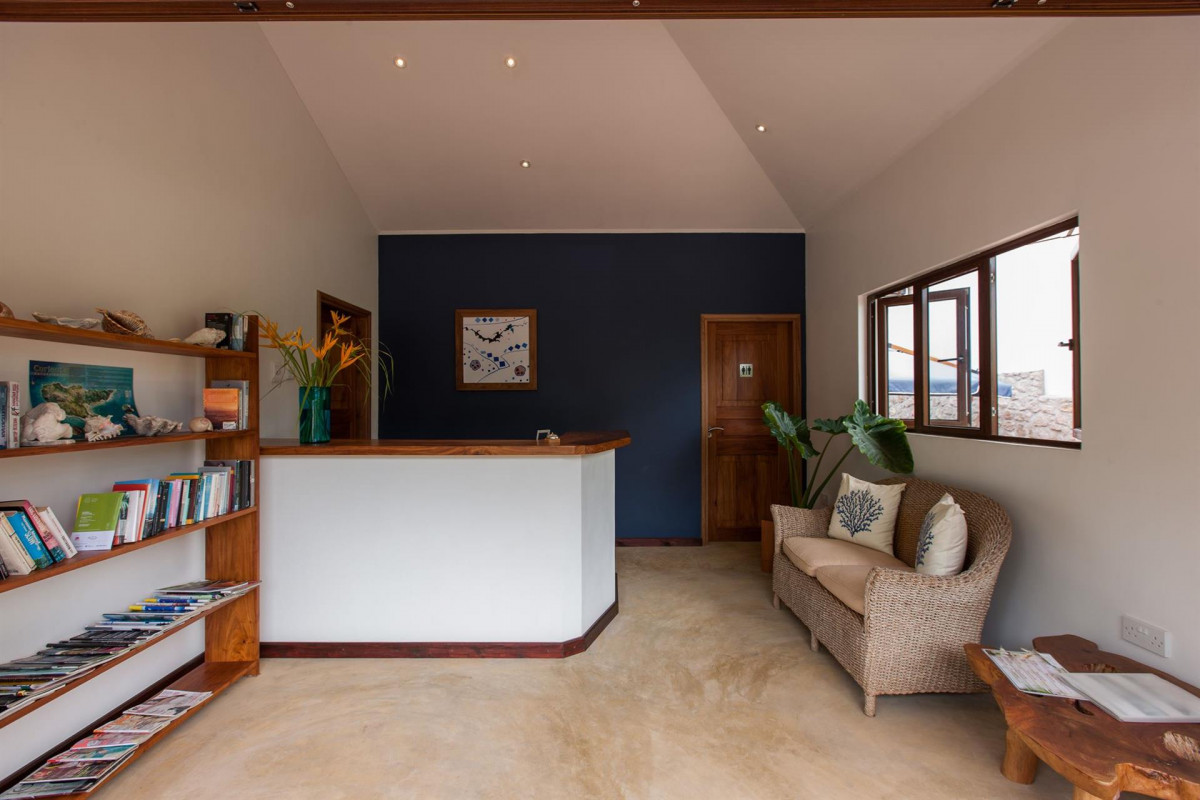 L HIRONDELLE GUEST HOUSE APT фото 6