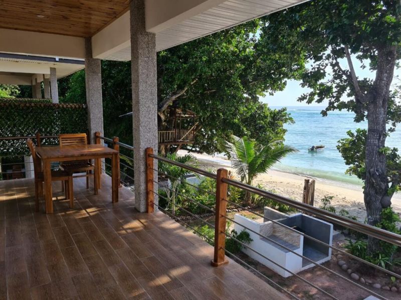 LA DIGUE LUXURY BEACH BUNGALOW фото 2