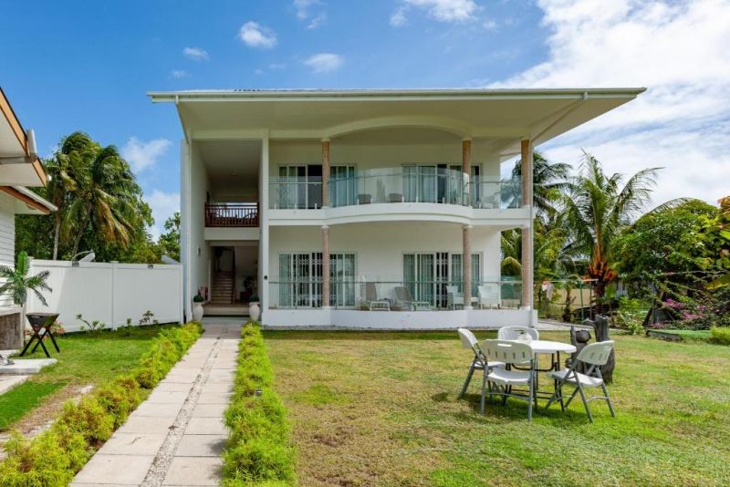 TROPIC VILLA ANNEX