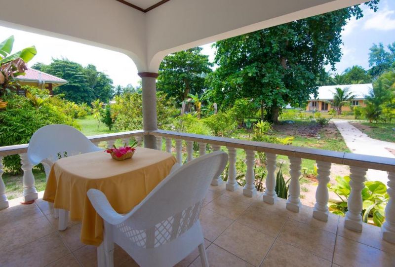 ZEROF SELF CATERING APARTMENTS фото 6