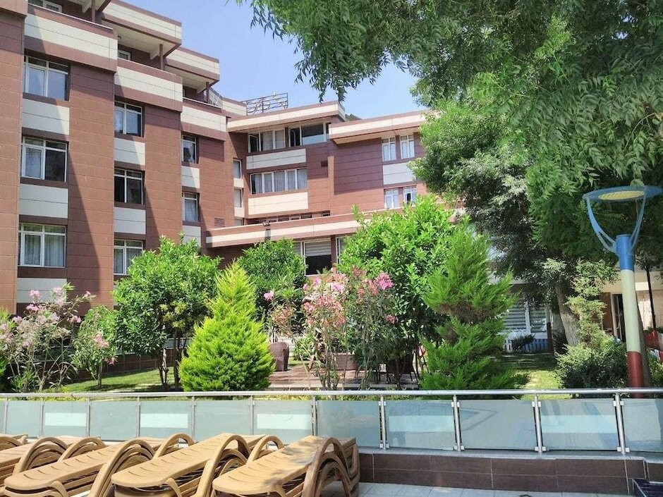 GRAND GOLD BEACH HOTEL