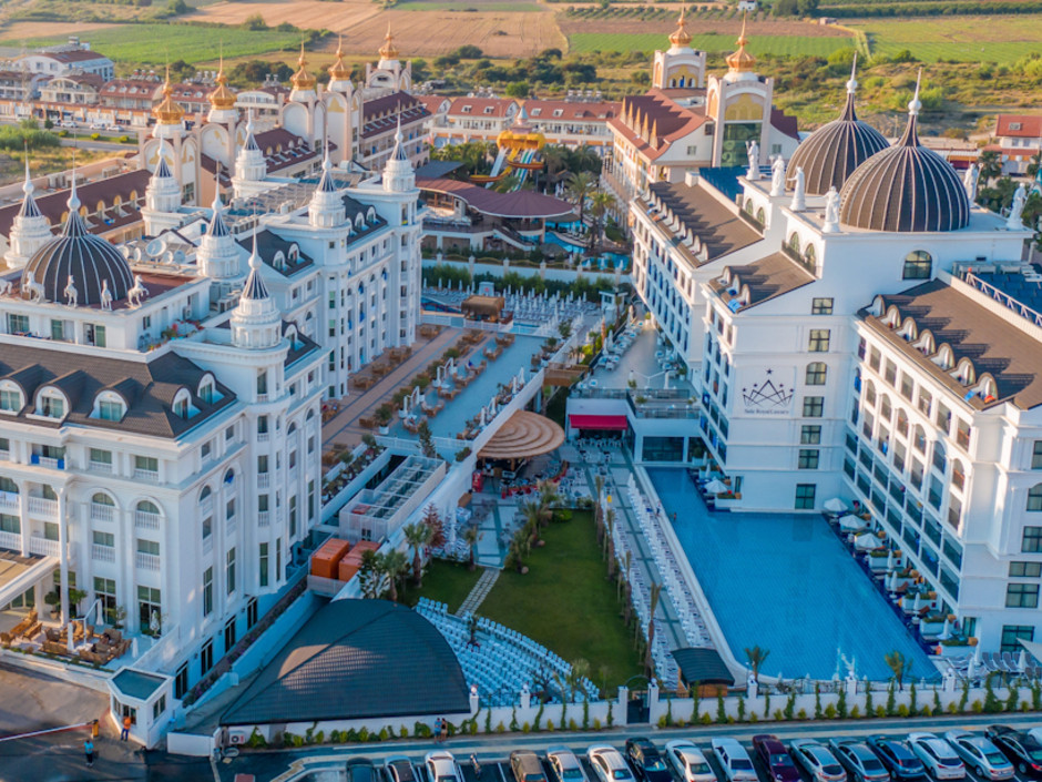 SIDE ROYAL STYLE HOTEL
