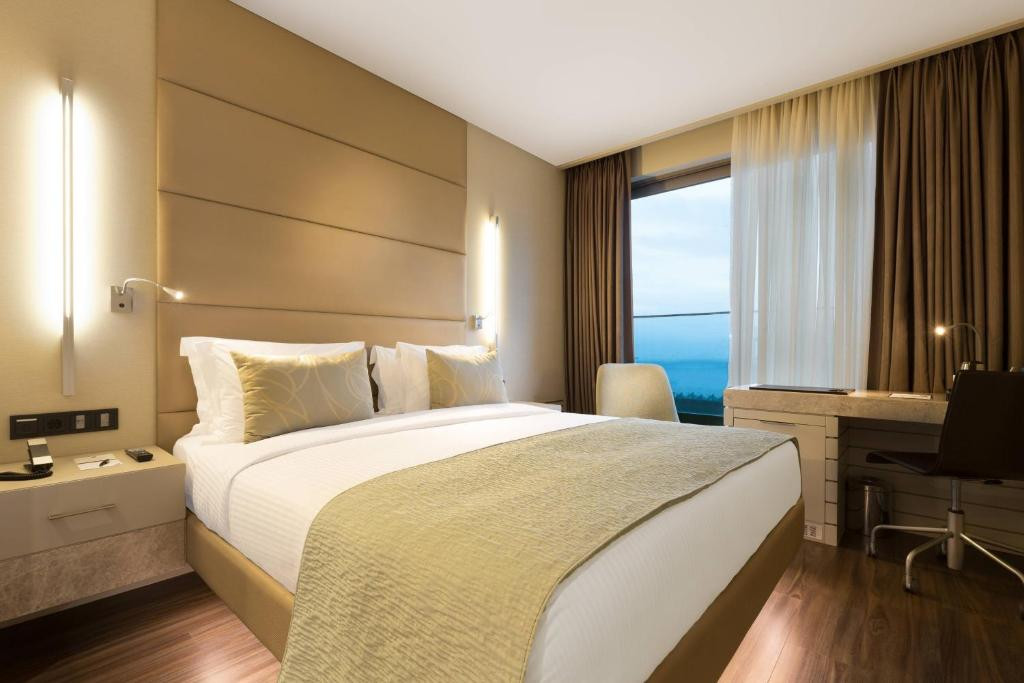 AC HOTEL ISTANBUL MACKA BY MARRIOTT фото 2