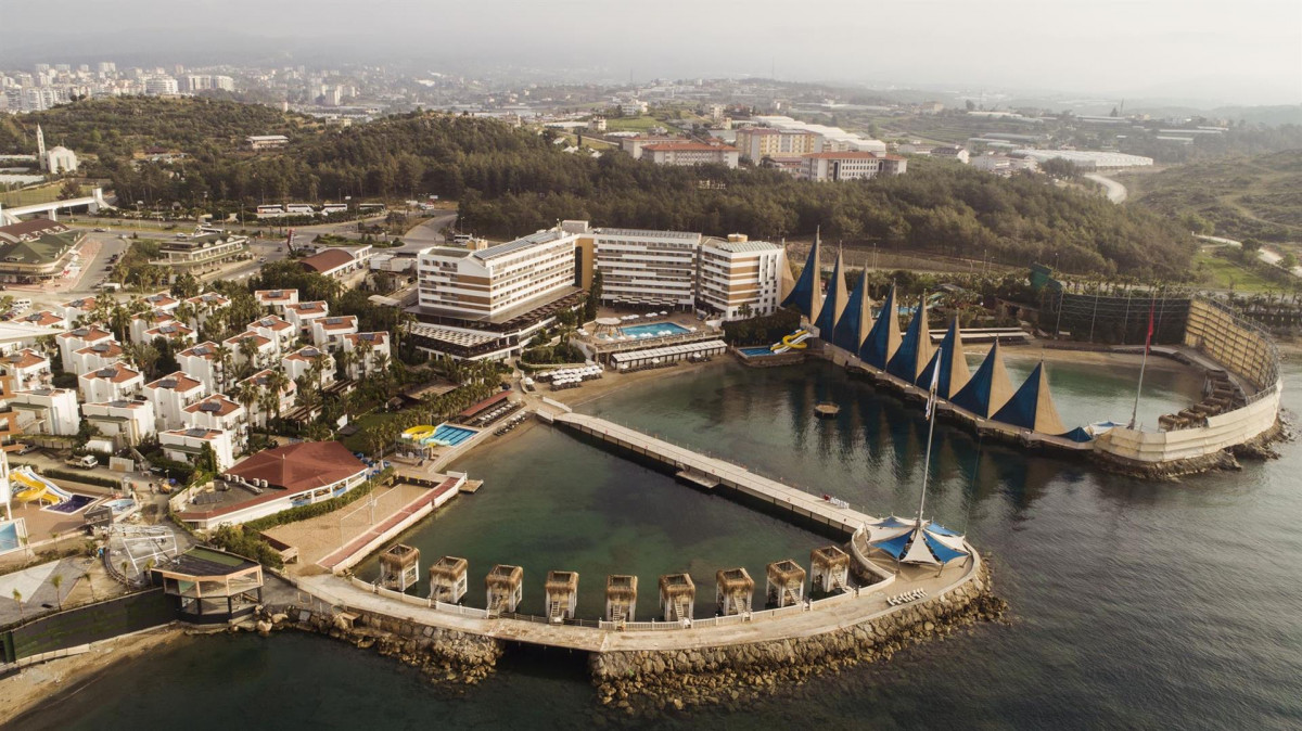 ADIN BEACH HOTEL фото 2