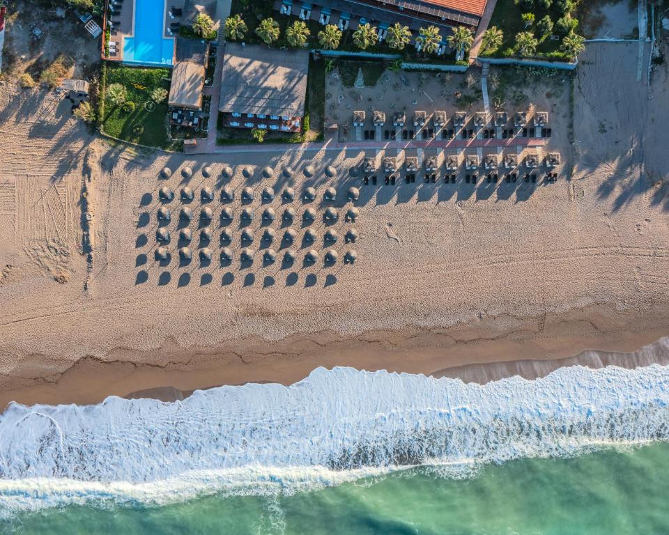 ADORA CALMA BEACH HOTEL ADULTS ONLY 16+ фото 3