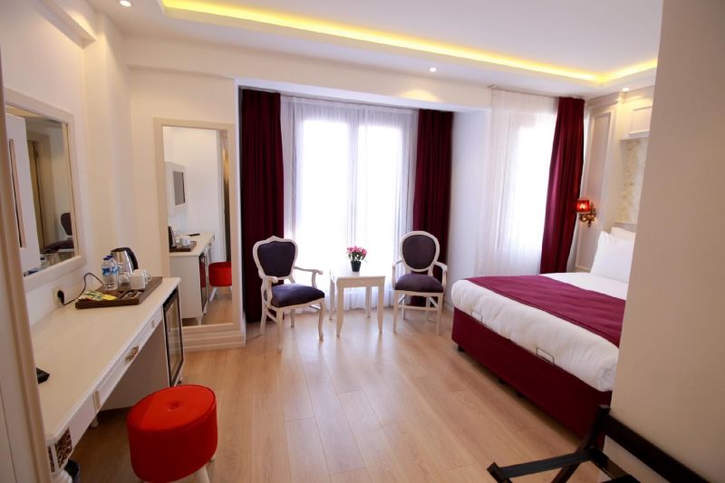 ALBINAS HOTEL