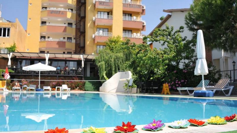 ALIBABAM HOTEL & APART