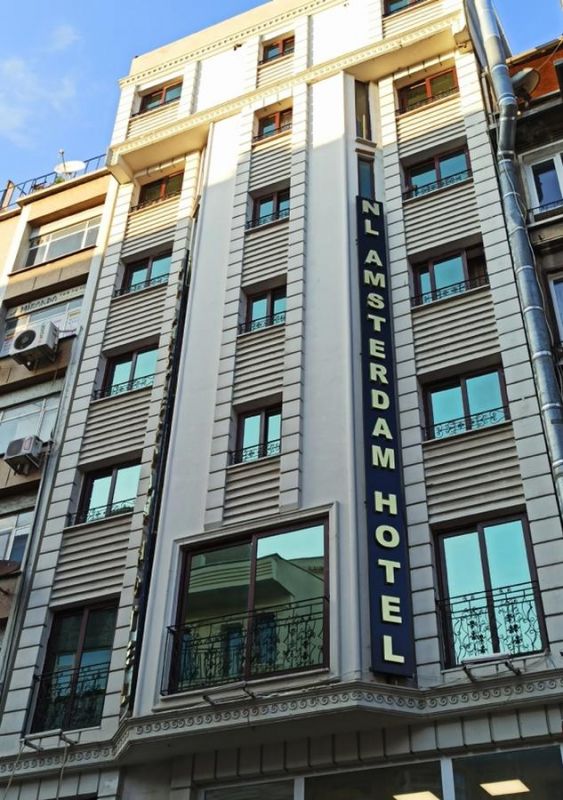 AMSTERDAM HOTEL