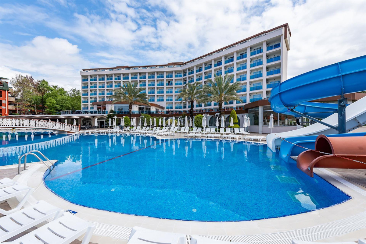 ANNABELLA DIAMOND HOTEL & SPA