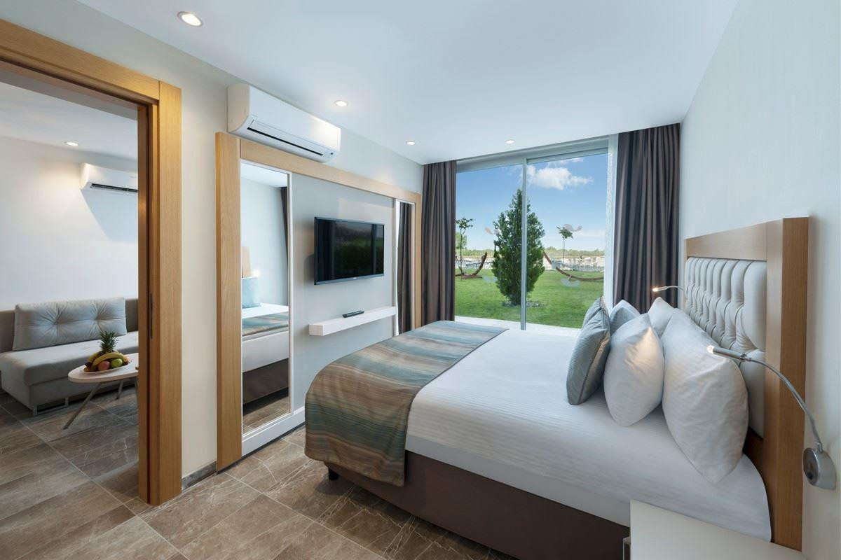 ASKA LARA RIVER SUITE фото 7