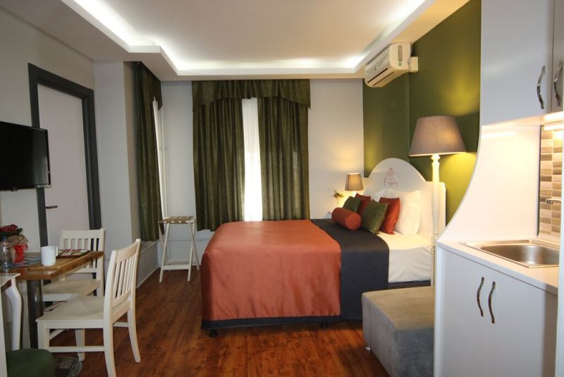 AWAY SUITES HOTEL фото 2