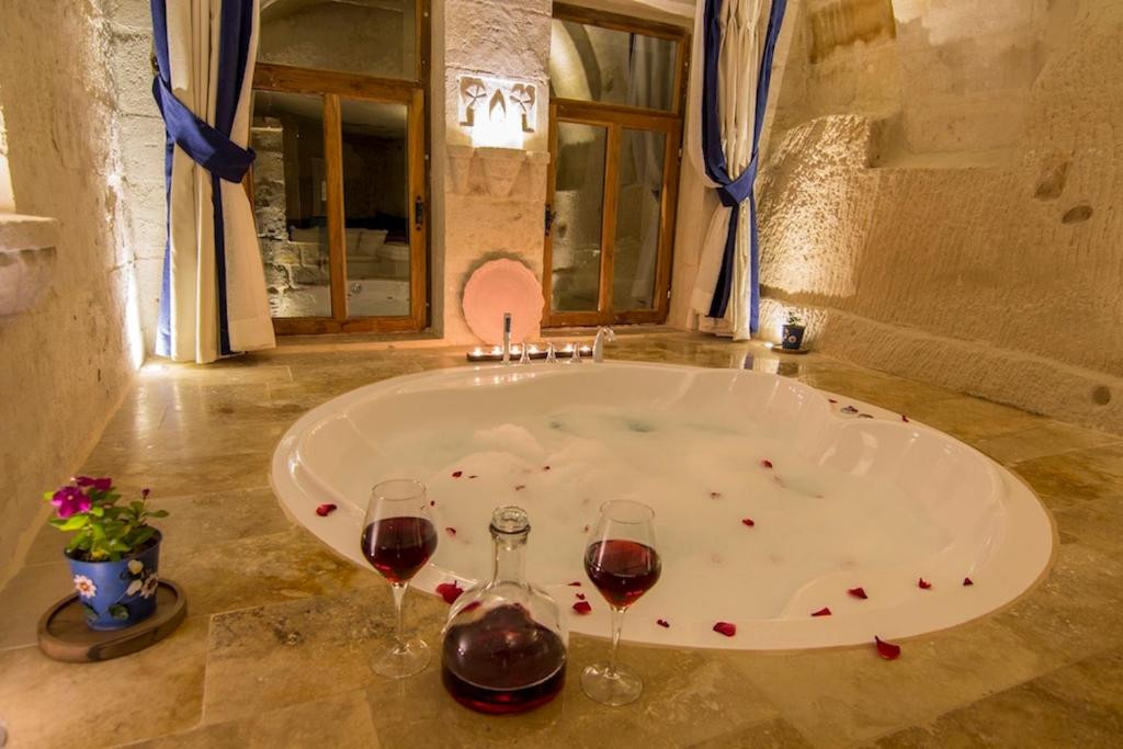 AZURE CAVE SUITES фото 6