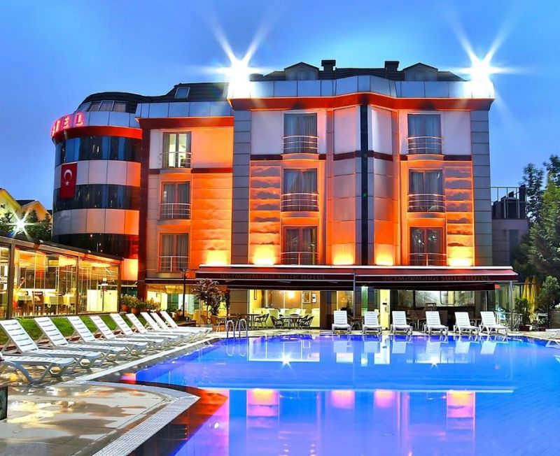 BAHIRA SUITE HOTEL