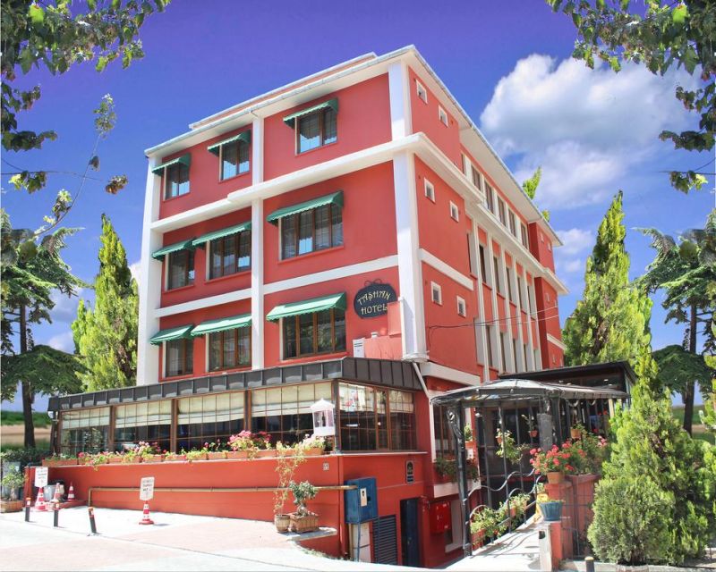 BAKIRKOY TASHAN BUSINESS & AIRPORT HOTEL