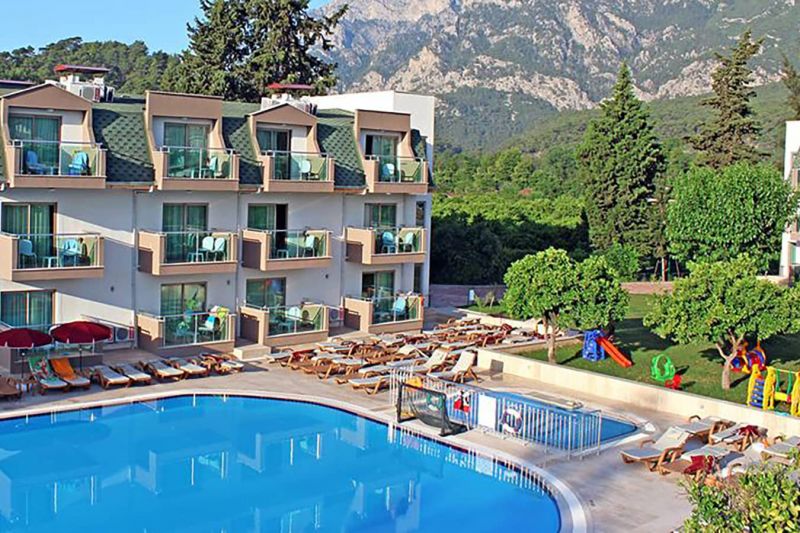 BERALISA FAMILY GARDEN HOTEL фото 3