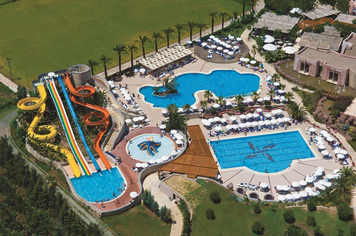 BLUE WATERS CLUB & RESORT фото 4
