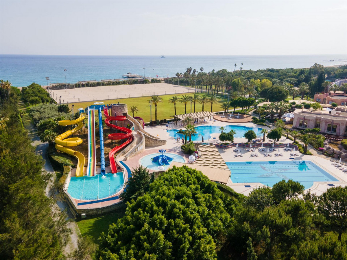 BLUE WATERS CLUB & RESORT фото 5