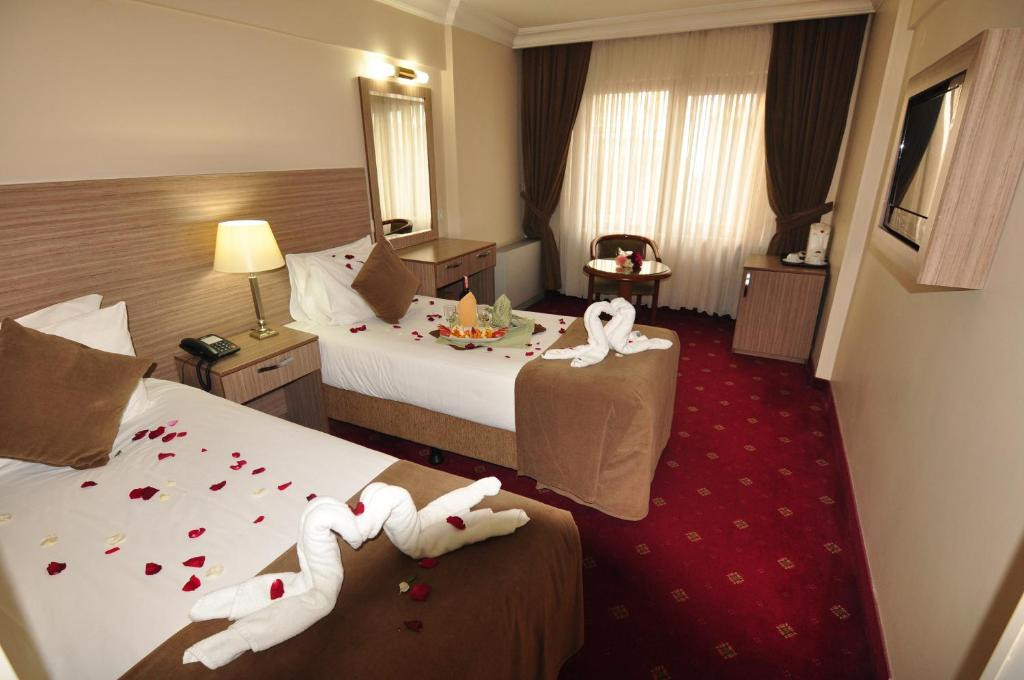 BUYUK SAHINLER HOTEL LALELI фото 3