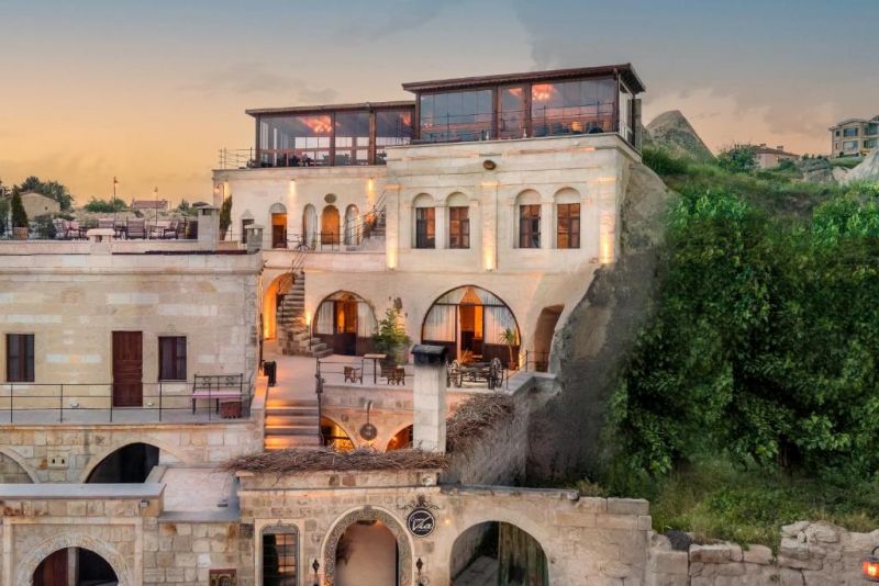 CAPPA VIA CAVE HOTEL