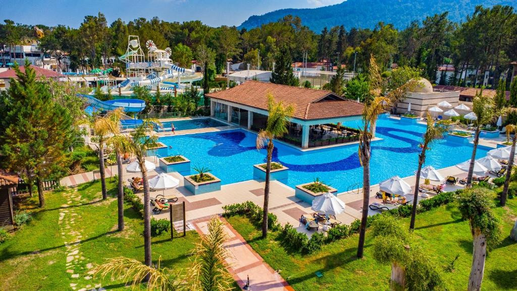CHAMPION HOLIDAY VILLAGE фото 4