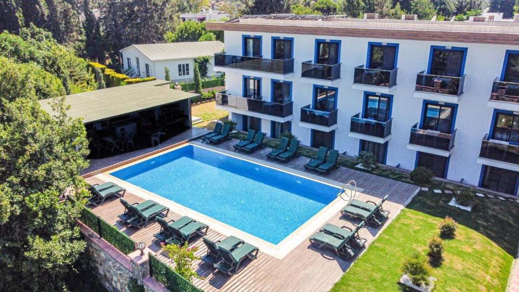 CINAR BOUTIQUE фото 4