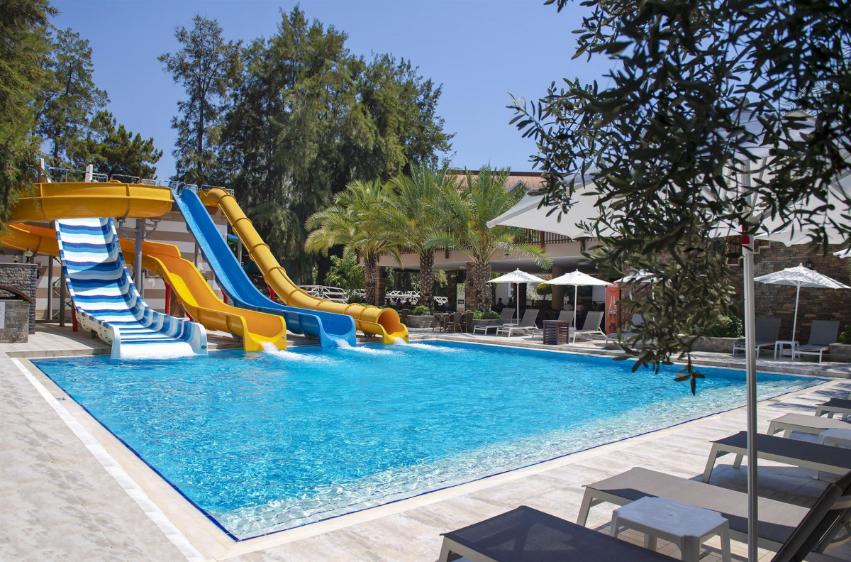 QUATTRO FAMILY CLUB DEM HOTEL HV-1 фото 2