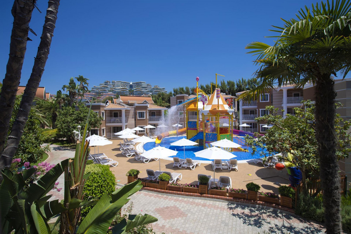 QUATTRO FAMILY CLUB DEM HOTEL HV-1 фото 6