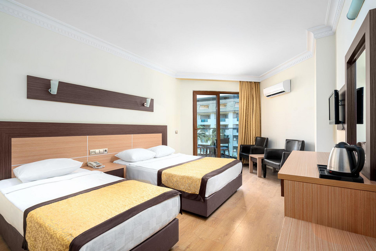 CLUB HOTEL CARETTA BEACH фото 3