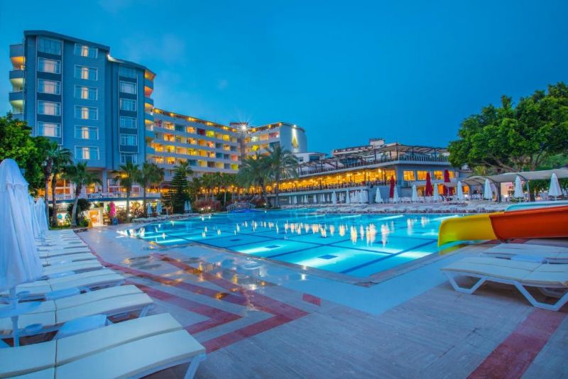 MIRA MERIDIA BEACH RESORT