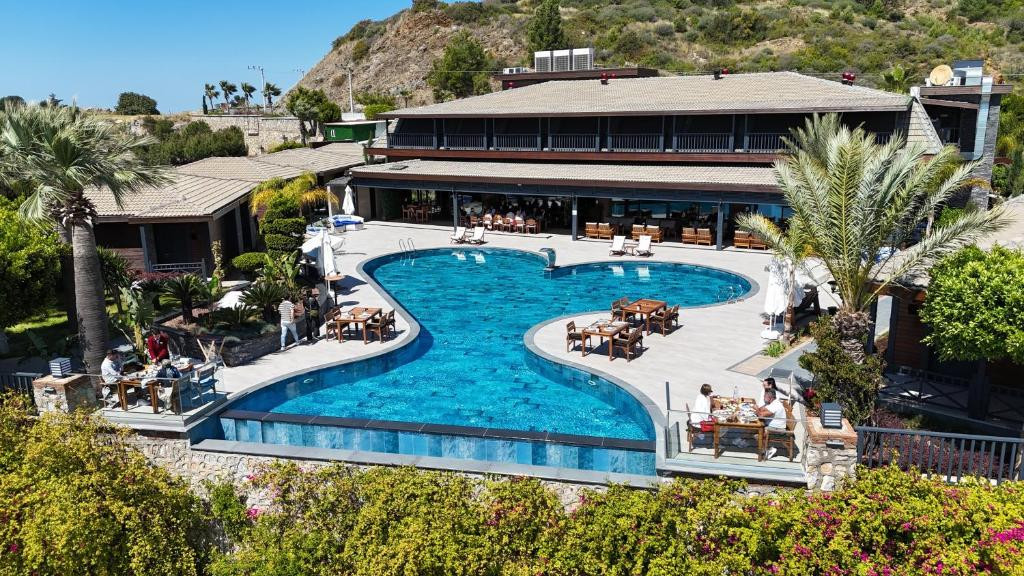 CLUB PORTO AMORE (ADULTS ONLY 18+)